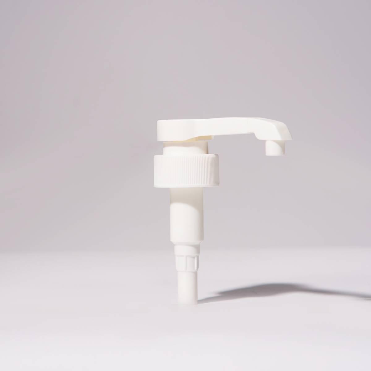 33有纹长咀平头